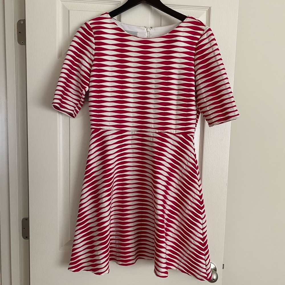 Pink and white Donna Morgan dress